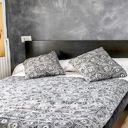Hostal Iguer 아이사 외부 사진